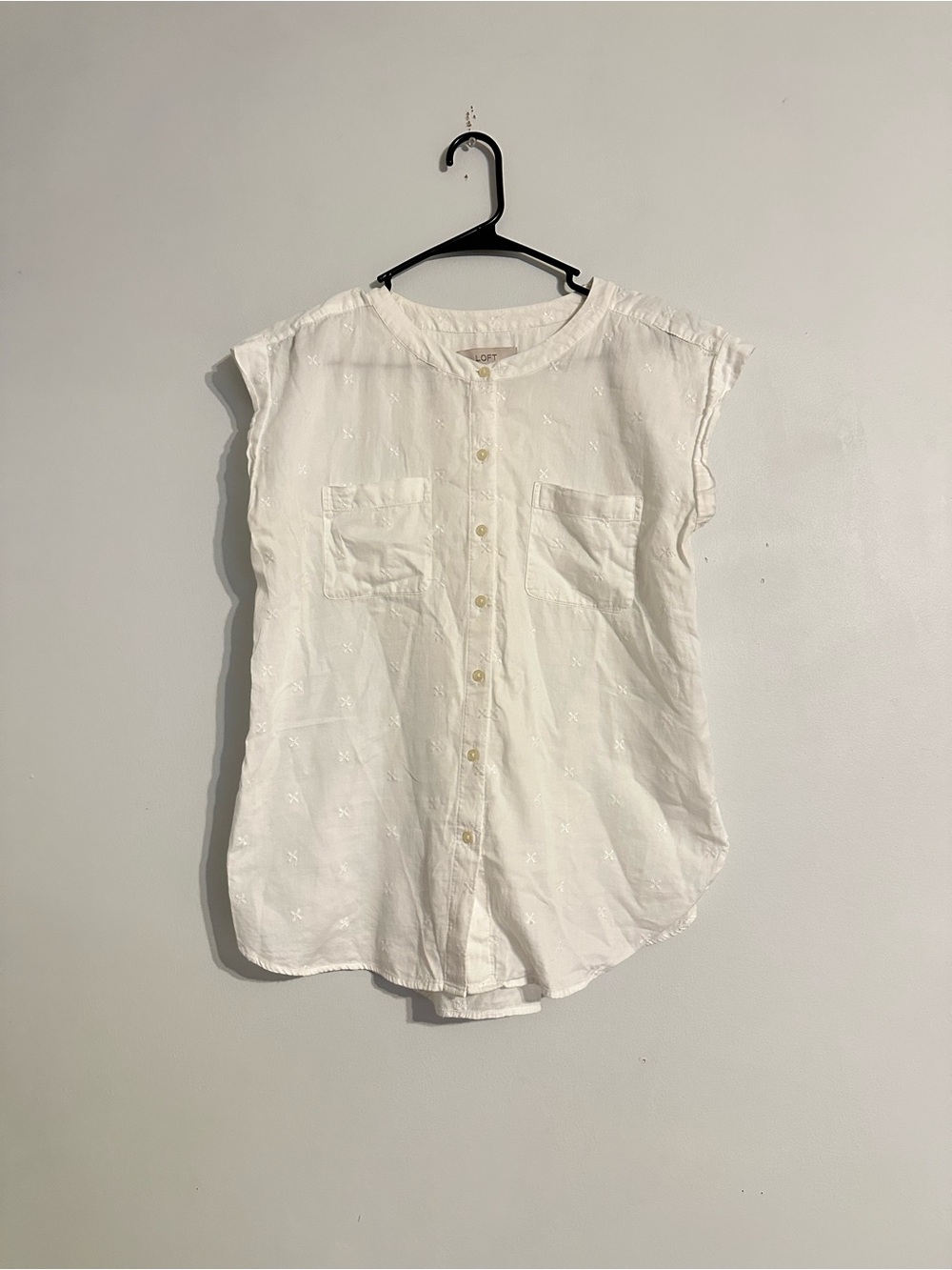 LOFT Women’s White Button Up Blouse Shirt Size Small